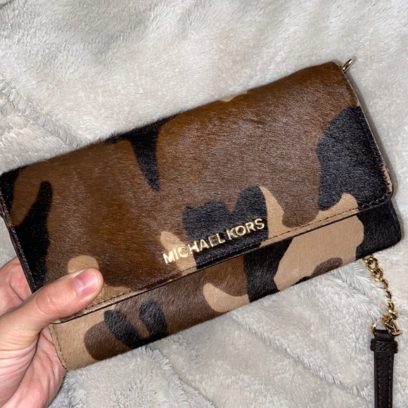 Michael Kors Jet Setter Wallet/Purse Camo calf hair